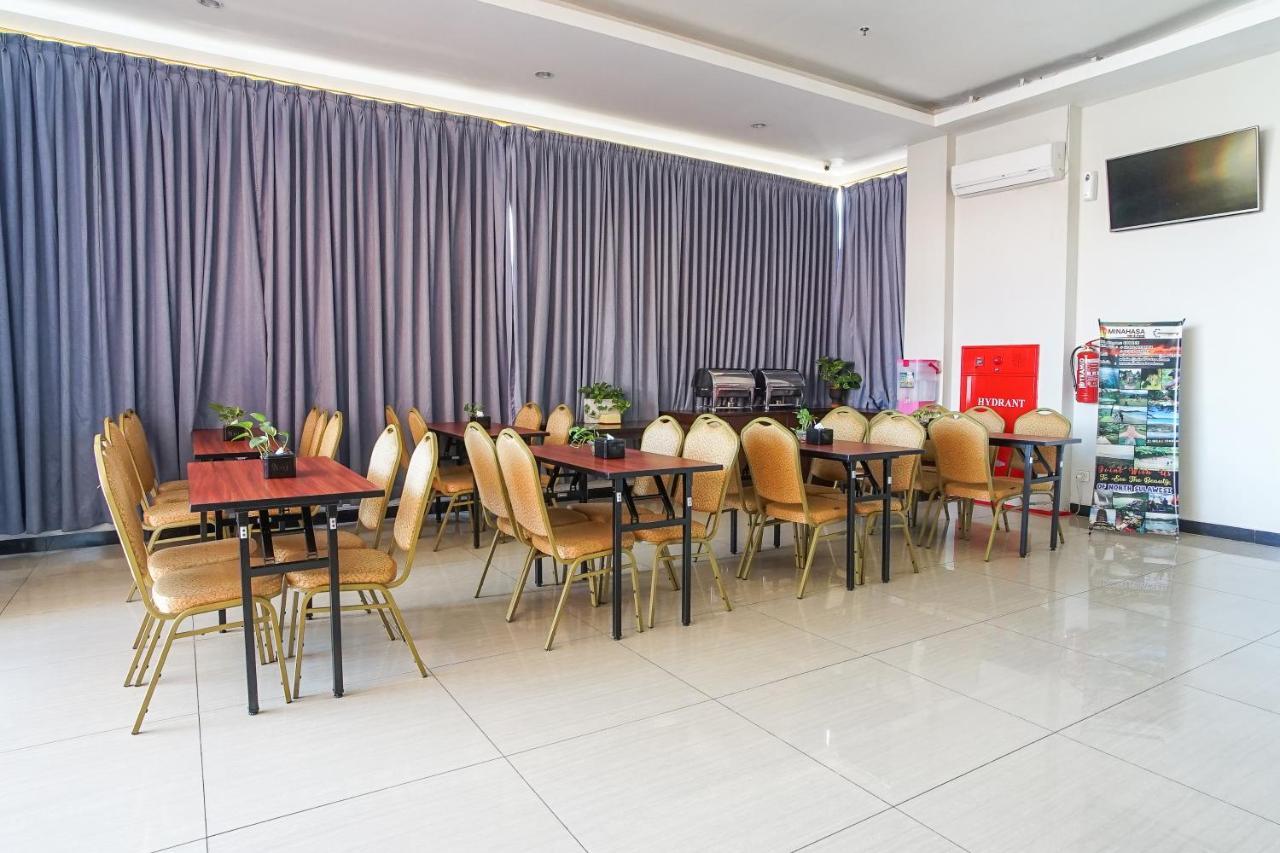 Hotel Royal Manado Kültér fotó